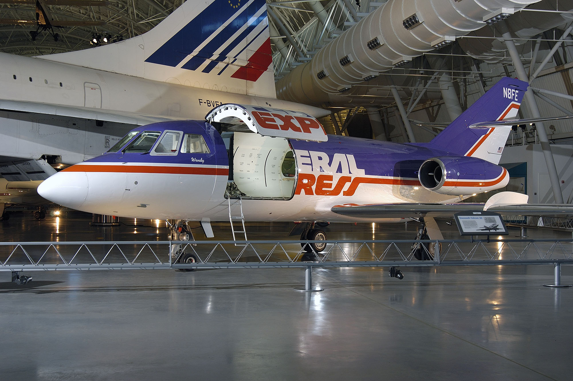 Dassault Falcon 20